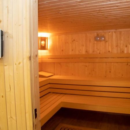 Hotel Vila Zana Гостивар Экстерьер фото