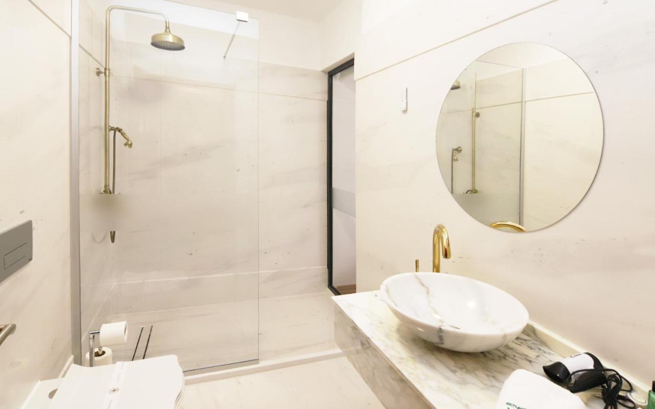 Hotel Vila Zana Гостивар Экстерьер фото